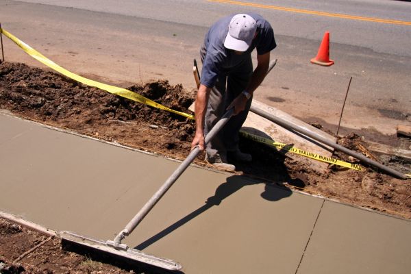 Cost of Sidewalk Pouring in High Point