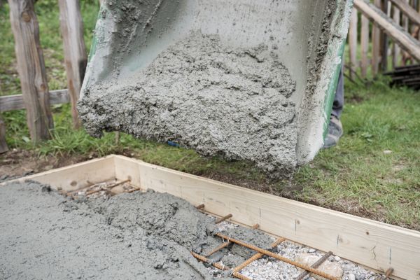 Cost of Yard Concrete Pouring in High Point